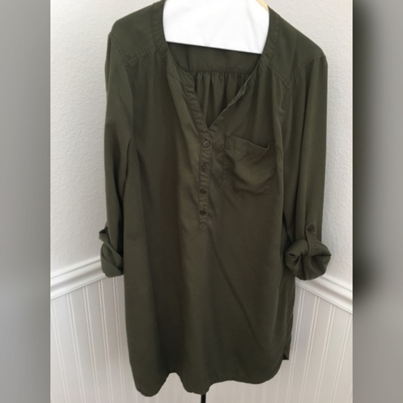 Shirtdress by Express - Picture 1 of 3